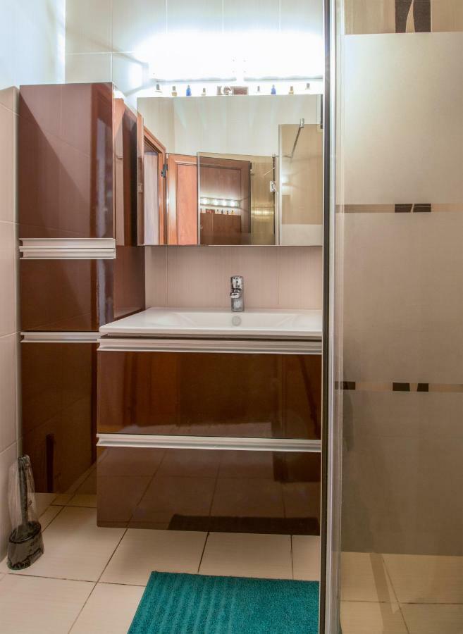 The Rocky House - Central & Private 2Bdr By Flat Mаnager 普罗夫迪夫 外观 照片